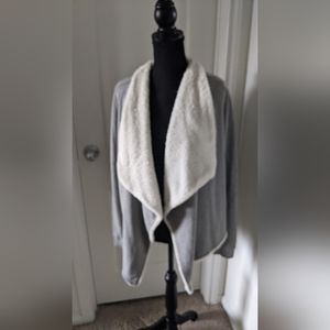 Hollister light gray fleece lined shawl front cardigan, size M/L